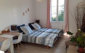 Studio 22m2 vence centre au calme