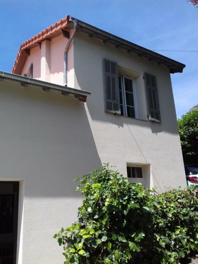 Appartement Studio 22m2 vence centre au calme Extérieur photo